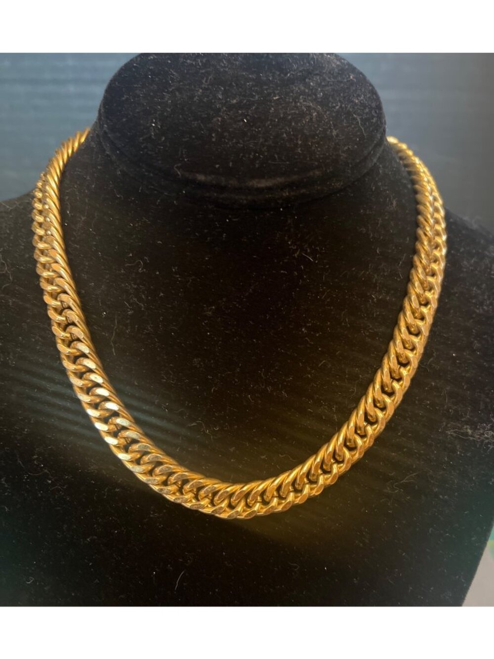 Monet Vintage Gold-Tone Cuban Link Chain Necklace With Adjustable Lobster Clasp